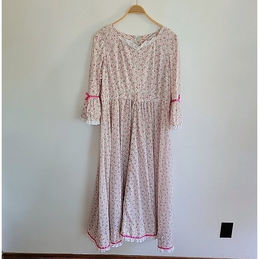 Vintage Handmade Prairie Dress Large Pink‎ Ditsy Floral Cottage Country Western